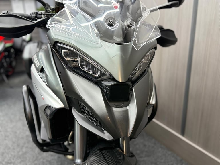 2021 21 Ducati Multistrada V4S 1158 Euro 5 - AKRAPOVIC - RADAR - CARBON - FDSH