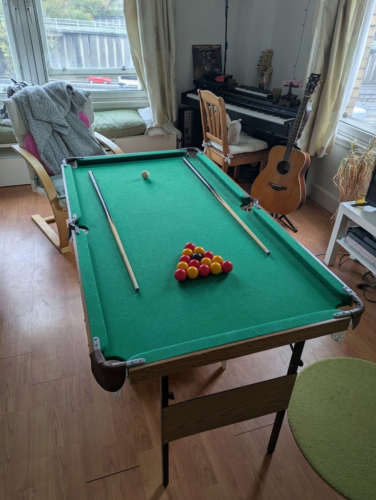 image for Pool table - collapsible 