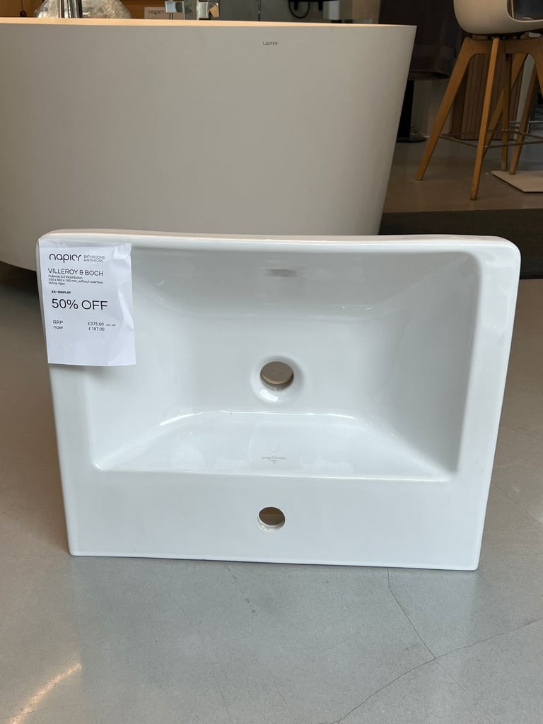 Villeroy & Boch Subway 3.0 550mm Washbasin – White Alpin – 50% OFF – Ex Display