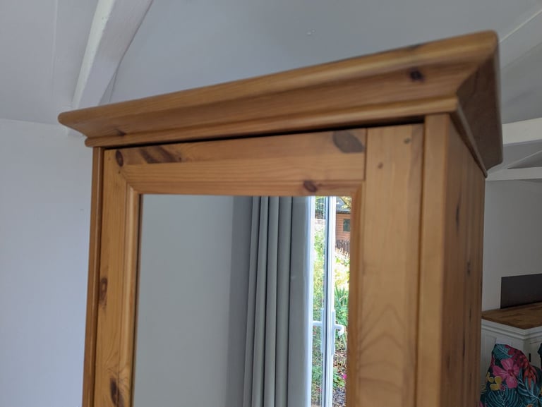 Single wardrobe solid wood as new