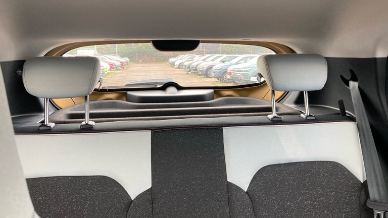 2025 Dacia Spring 27kWh Expression 65 48kW 5dr Auto Electric Hatchback Hatchback Electric Automatic