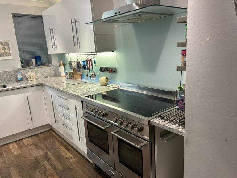 image for Entire Kitchen for sale
