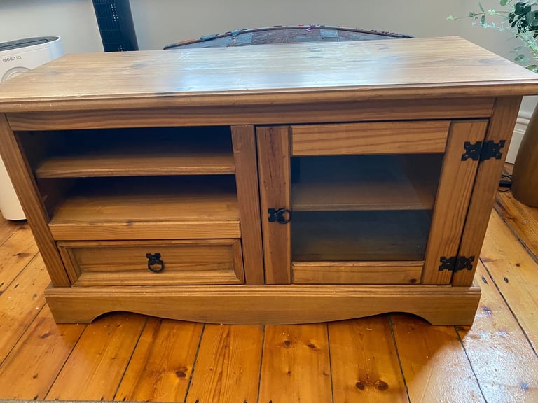 Free TV Stand