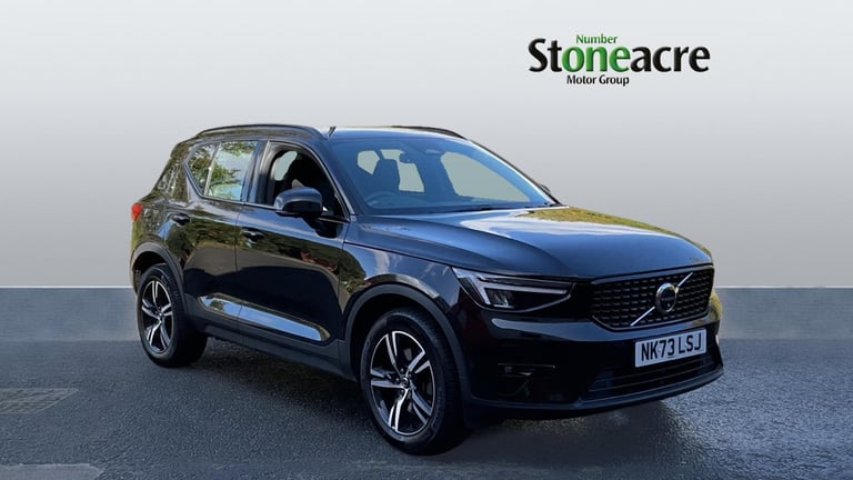 image for 2023 Volvo XC40 2.0 B3 MHEV Plus SUV 5dr Petrol Hybrid DCT Auto Euro 6 (s/s) (163 ps) ESTATE Petr...