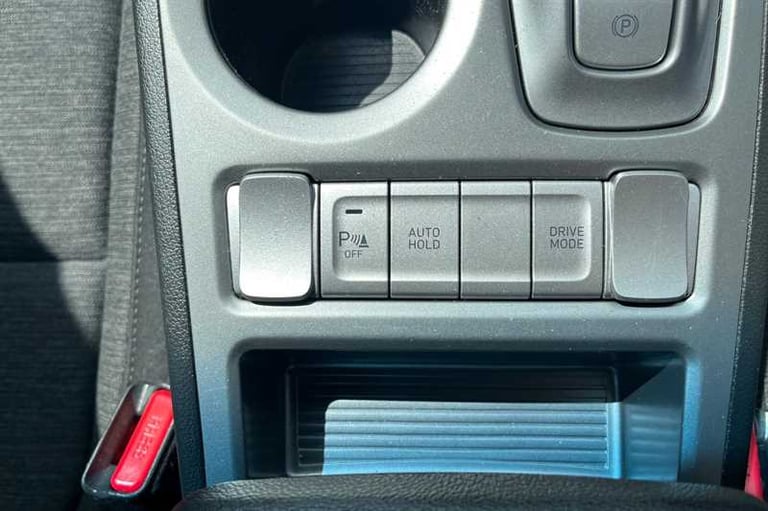 2021 Hyundai KONA 39kWh SE SUV 5dr Electric Auto (10.5kW Charger) (136 ps) SUV Electric Automatic