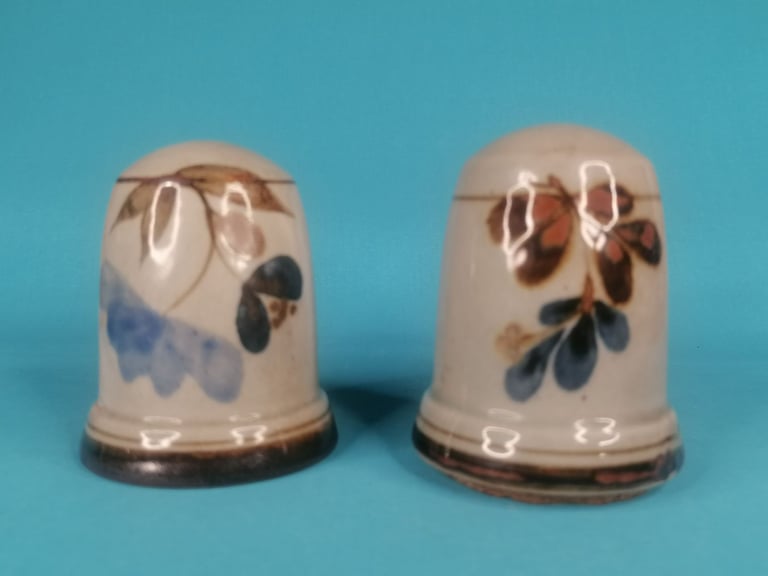 Very nice, Vintage Home Village salt&pepper shaker. As seen. 
