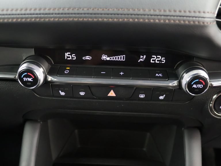 2022 Mazda Mazda3 2.0 e-SKYACTIV-G MHEV Sport Lux Hatchback 5dr Petrol Auto Euro 6 (s/s) (122 Hat...