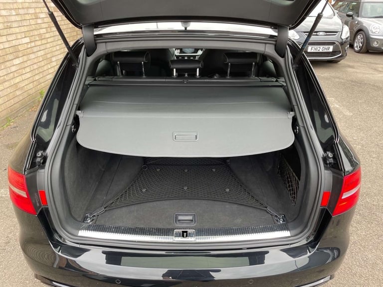 2014 Audi A4 4.2 RS 4 FSI Quattro Auto 4WD 5dr Estate Petrol Automatic