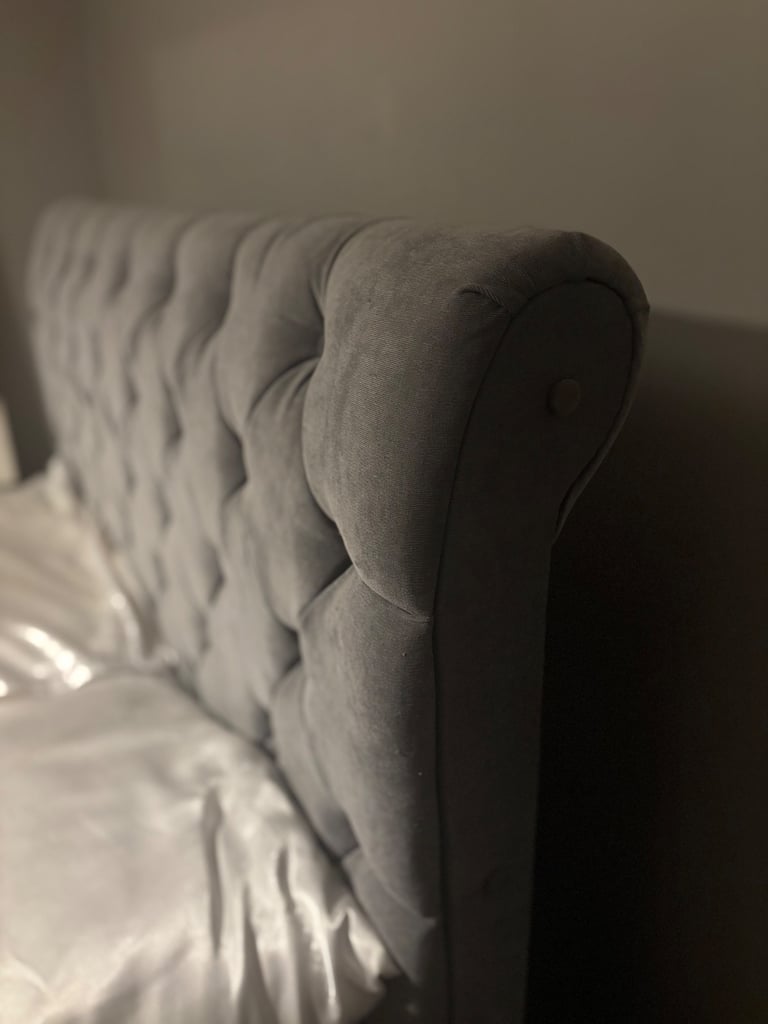 Double bed frame, built in headboard 