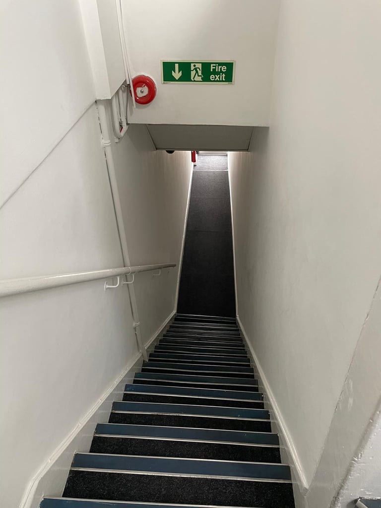 84 ft² Creative Workspace | Artist Studio | 20% Off (Last Days) | Kilburn, NW6