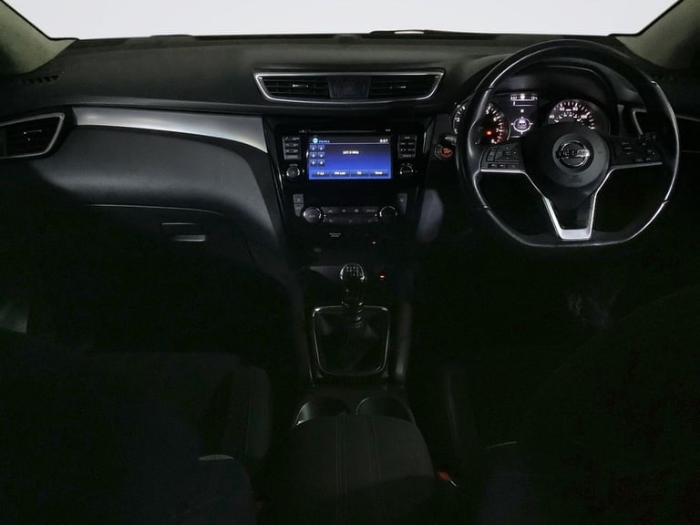 2017 Nissan Qashqai 1.2 DiG-T N-Connecta 5dr HATCHBACK PETROL Manual