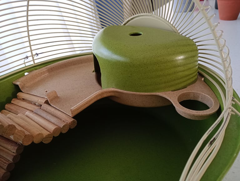 Dwarf hamster / small pet cage