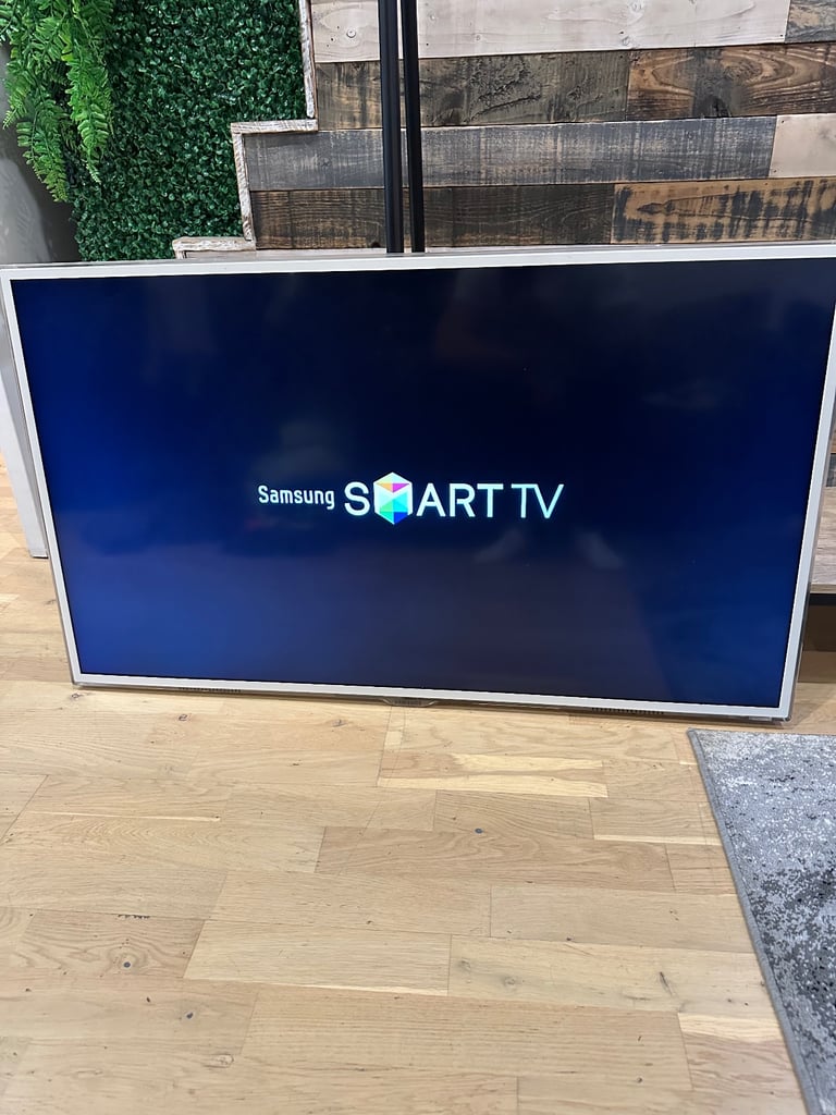 Samsung 46” smart tv full working 