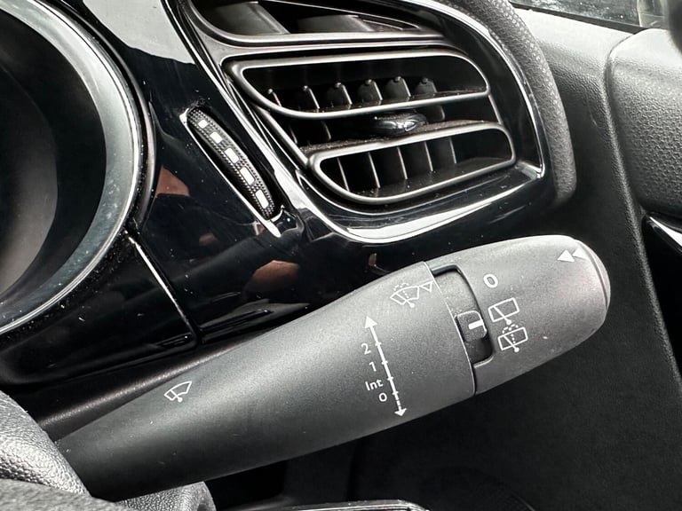 2015 DS Automobiles DS 3 1.6 BlueHDi DStyle Nav Euro 6 (s/s) 3dr HATCHBACK Diesel Manual