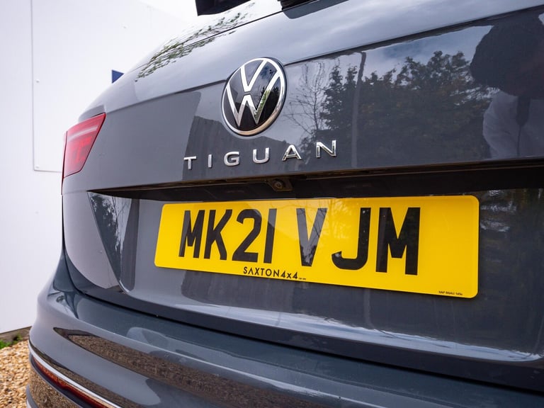2021 Volkswagen Tiguan 1.5 TSI R-Line DSG Euro 6 (s/s) 5dr ESTATE Petrol Automatic