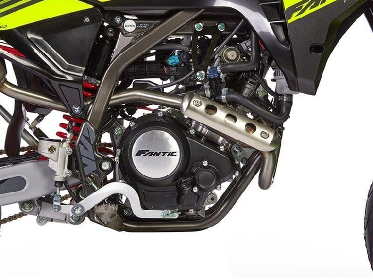 Fantic XMF125 125 Motard Performance Naked 
