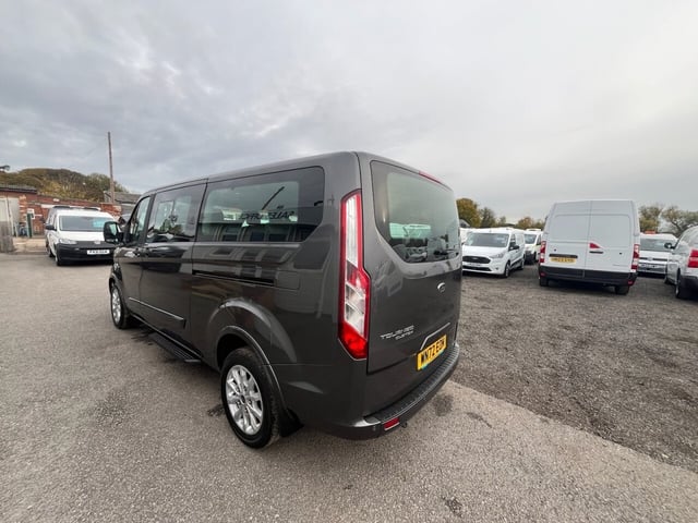 2022 72 FORD TOURNEO CUSTOM 320 ECOBLUE TITANIUM MINIBUS