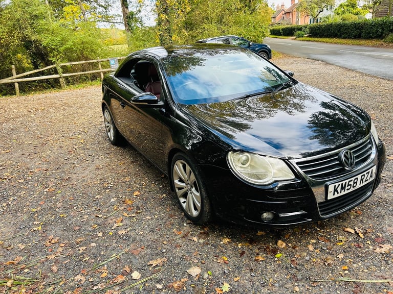 VW EOS AUTOMATIC CONVERTIBLE LOW MILEAGE £2650