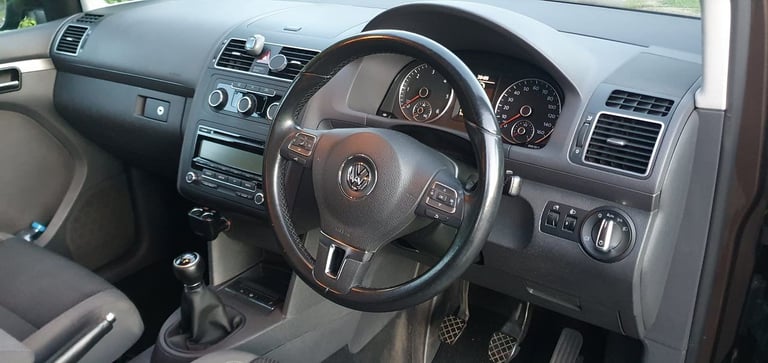 2011 VW TOURAN 1.6 TDI SE DRIVES LOVELY*OWNED 3*YEARS*FSH