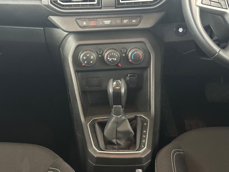 2023 Dacia Sandero 1.0 TCe Expression CVT Euro 6 (s/s) 5dr HATCHBACK Petrol Automatic