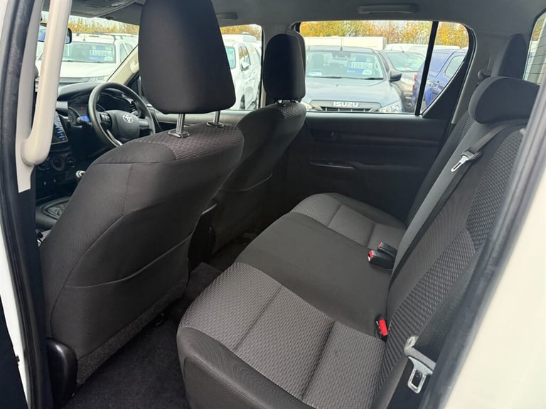 2020 Toyota Hilux ACTIVE 4WD D-4D DCB TRUCKMAN Pick Up Diesel Manual