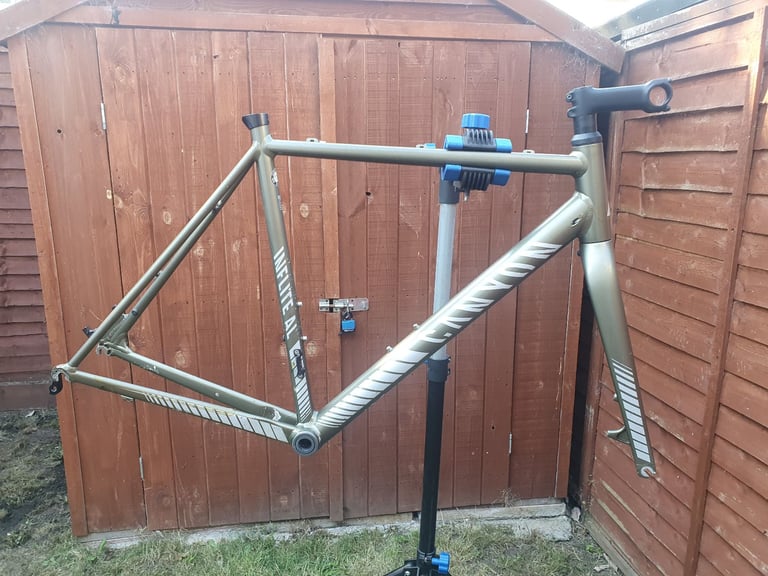 Canyon Inflite Al 9.0 S frameset (large) + spares and accessories