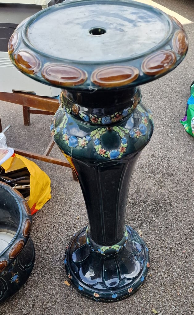 Jardinere Plant Pot and Stand
