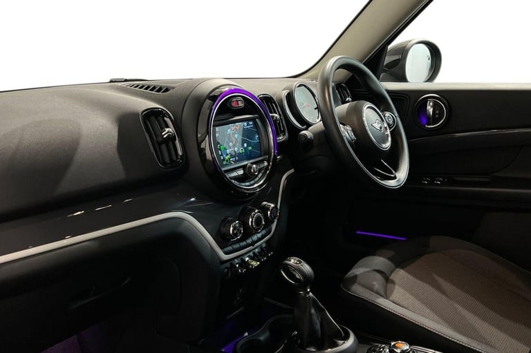 2019 19 MINI COUNTRYMAN 1.5 7.6KWH COOPER SE CLASSIC SUV 5DR PETROL PLUG-IN HYBR