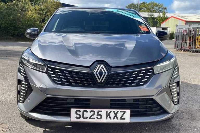 2025 Renault Clio 1.6 E-TECH techno Hatchback 5dr Petrol Hybrid Auto Euro 6 (s/s) (145 ps) Hatchb...