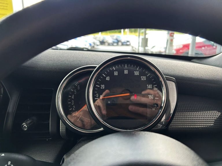 2018 MINI Convertible 1.5 Cooper Convertible 2dr Petrol Steptronic Euro 6 (s/s) (136 ps) F/S/H! 1...