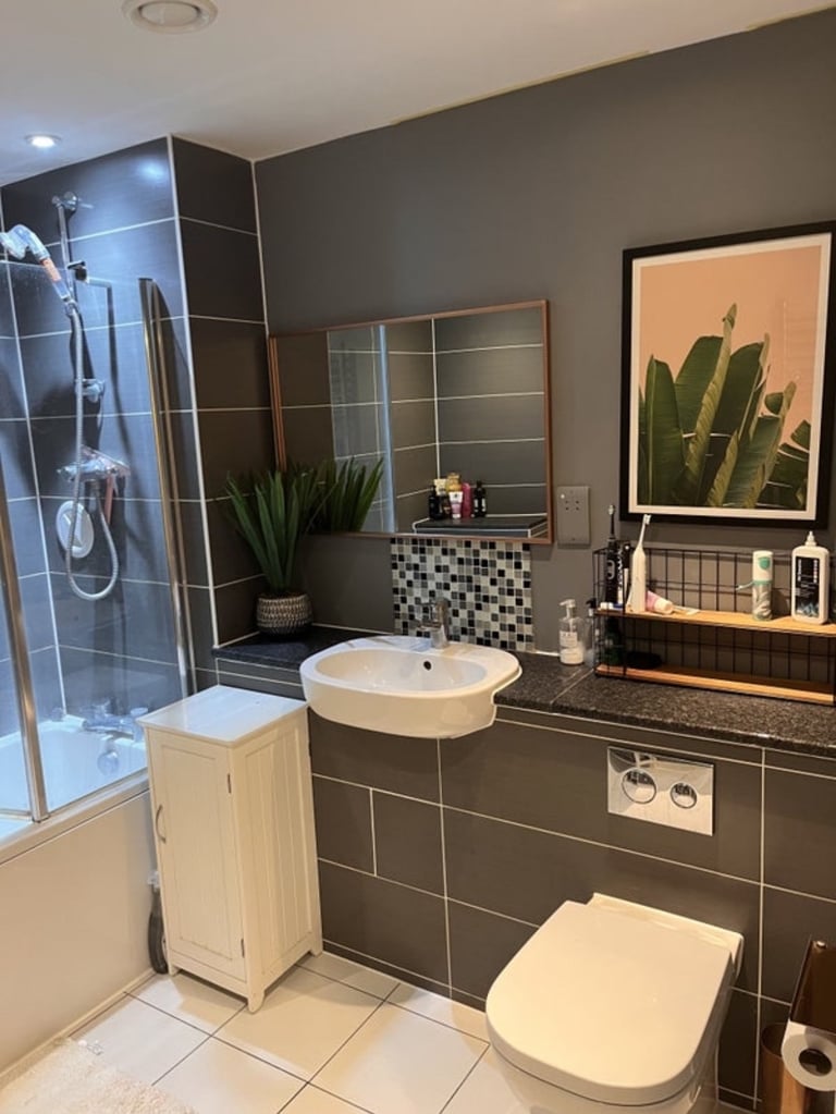 Large double bedroom in the heart of kemptown 