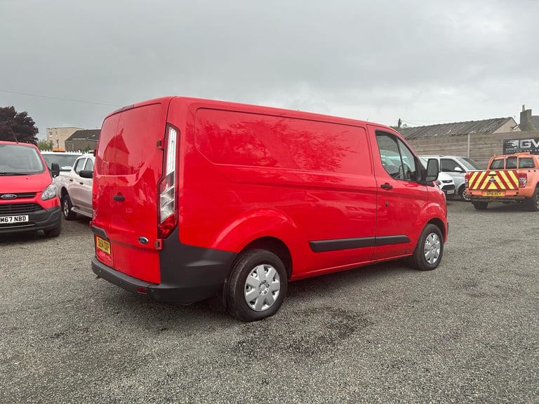 2014 Ford Transit Custom 2.2 TDCi 125ps Low Roof Trend Van PANEL VAN Diesel Manual