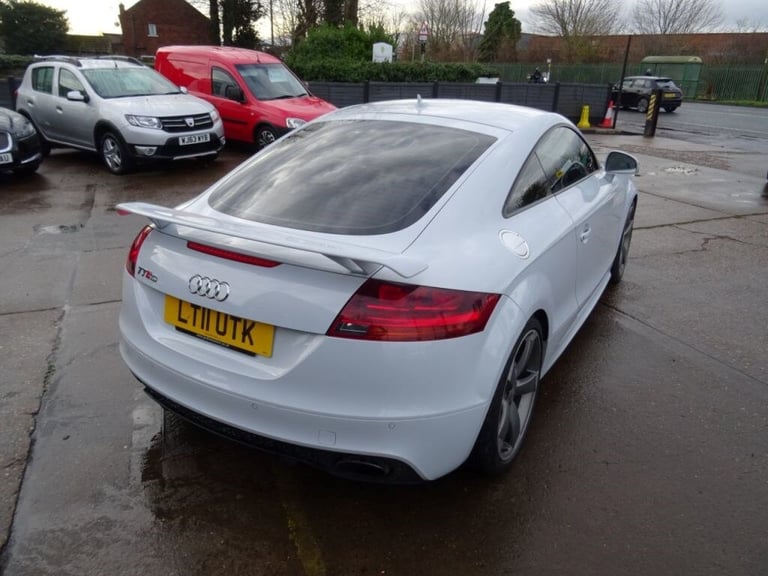 Audi TT 2.5T FSI TT RS Quattro 2dr S Tronic EXCELLENT SERVICE HISTORY Petrol