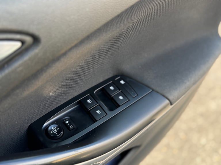 2017 Vauxhall Astra 1.6 CDTi 16V 136 Design 5dr ESTATE Diesel Manual