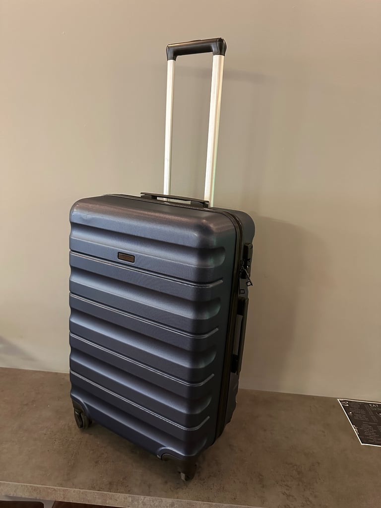 John Lewis - ANYDAY Girona 65cm 4-Wheel Medium Suitcase, Navy