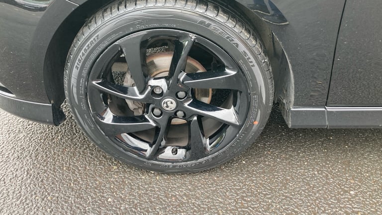 2018 Vauxhall Corsa 1.4 [75] SRi Vx-line Nav Black 3dr Petrol Hatchback Hatchback Petrol Manual
