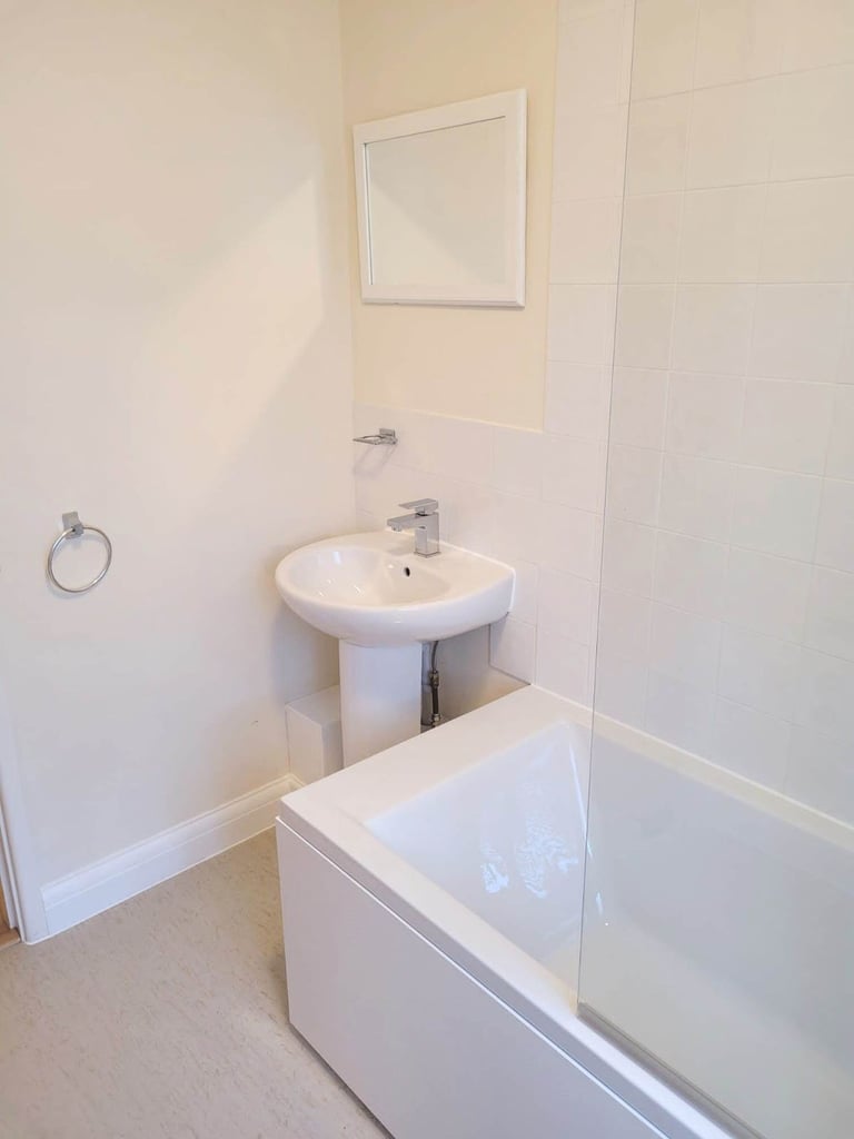 ATTENTION: Two Bedroom Apartment in Wolverhampton (Wednesfield) - Available Now!!!