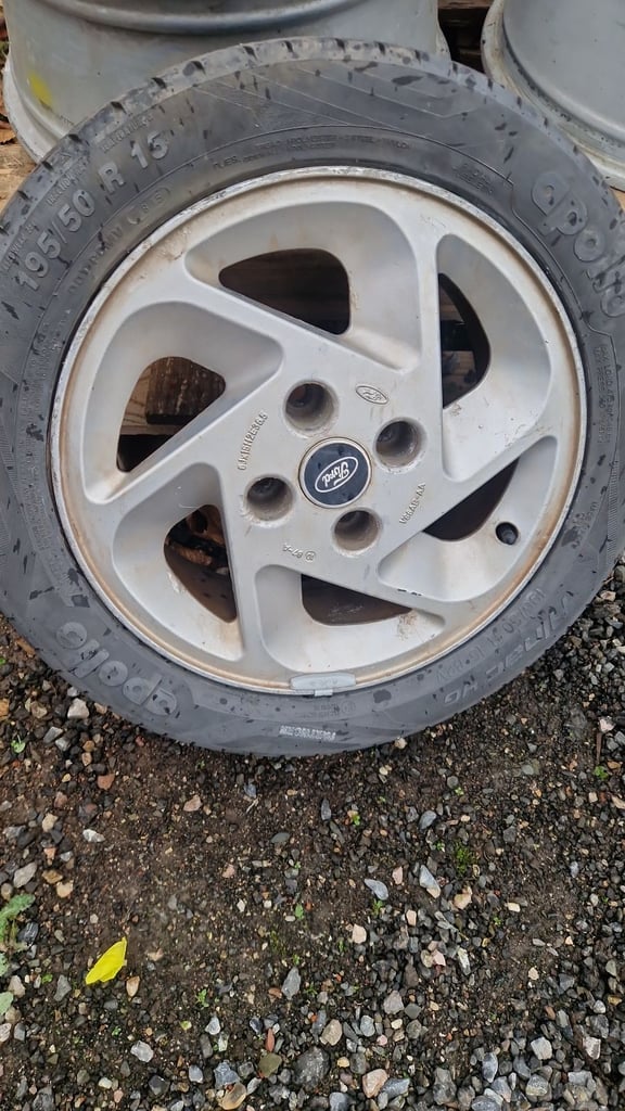 Escort rs turbo alloys 