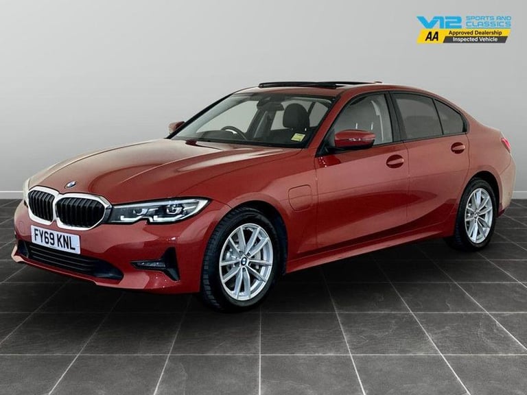 2019 BMW 3 Series 2.0 330e 12kWh SE Pro Auto Euro 6 (s/s) 4dr Automatic Saloon Hybrid Automatic
