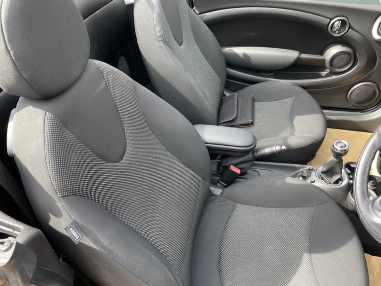 2015 MINI Roadster 1.6 Cooper 2dr CONVERTIBLE Petrol Manual