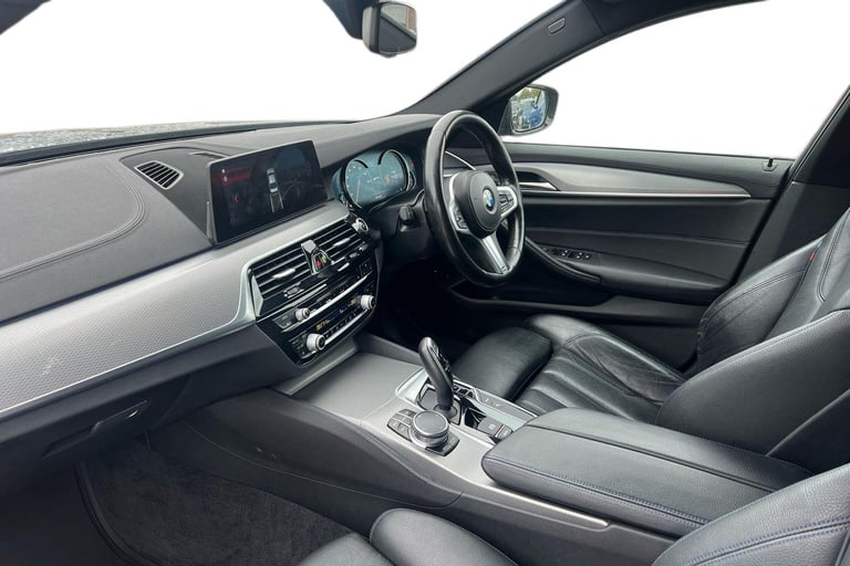 2017 BMW 5 Series 530e M Sport 4dr Auto Saloon PETROL/ELECTRIC Automatic