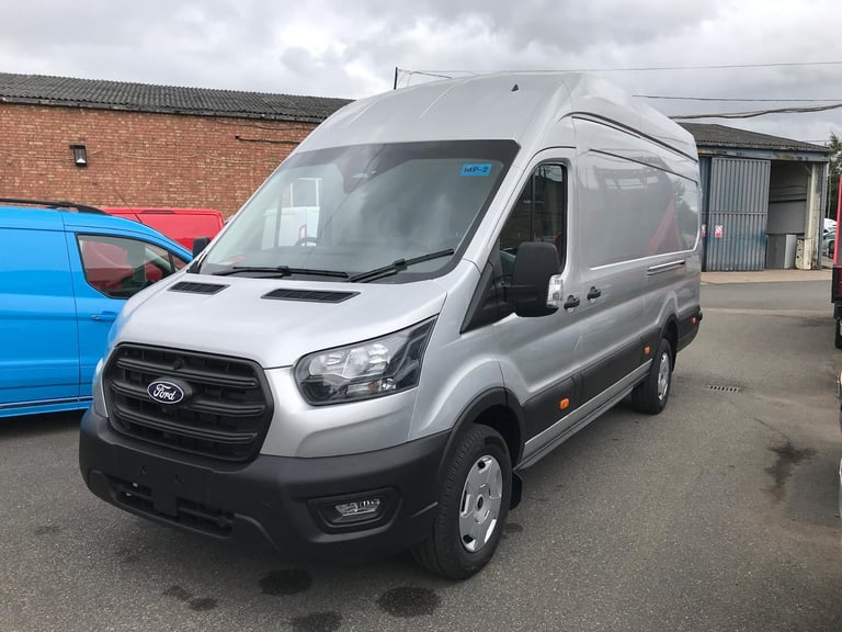 BRAND NEW Ford Transit 350E Trend Van 2.0L 165PS 6 Speed in Moondust Silver 