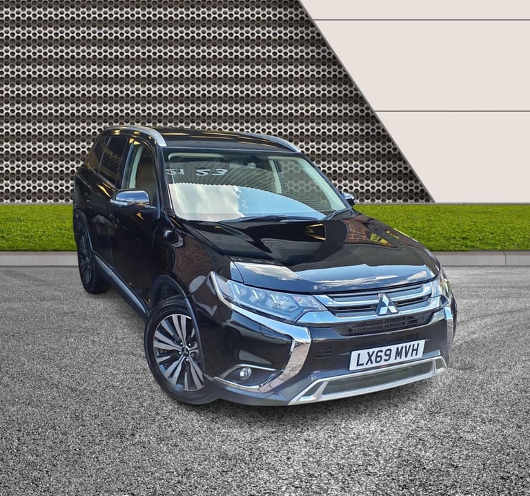 image for 2019 69 MITSUBISHI OUTLANDER 2.0 MIVEC EXCEED SUV 5DR PETROL CVT 4WD EURO 6 (S/S