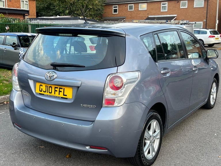 2010 Toyota Verso 1.6 V-matic TR 5dr MPV Petrol Manual