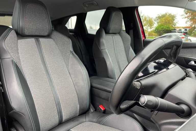 2021 Peugeot 3008 1.2 PureTech Allure Premium 5dr HATCHBACK PETROL Manual