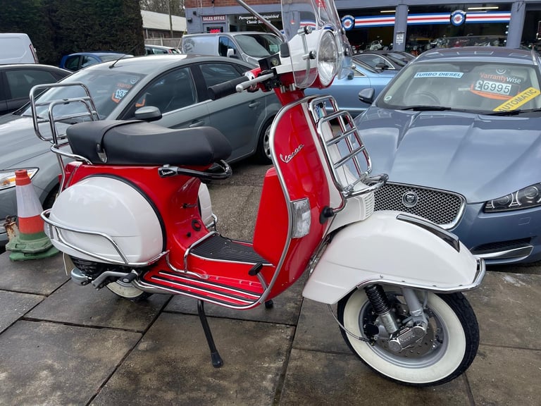 Vespa PX150 PIAGGIO 66 plate 585 mls 