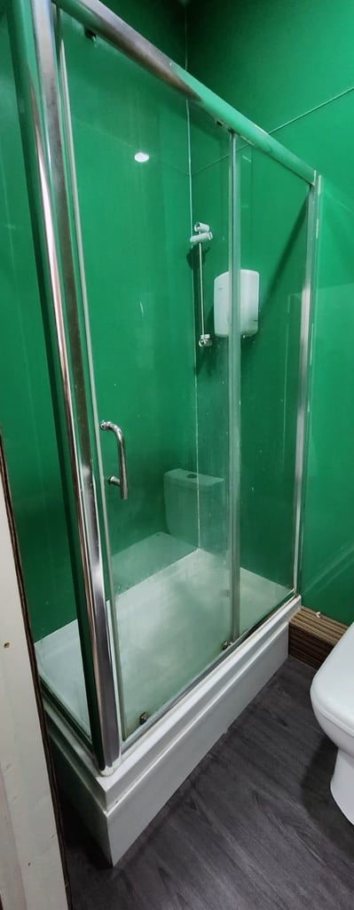 DSS/UC - Studio Flat Apartment - To Rent - Bills Included 