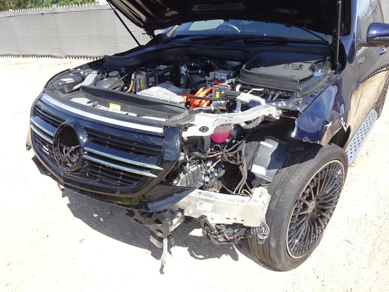 2021 71 REG MERCEDES EQC 400 4MATIC AMG LINE PREMIUM+ ELECTRIC DAMAGED SALVAGE