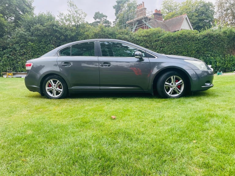 Toyota, AVENSIS, Saloon, 2011, Manual, 1598 (cc), 4 doors