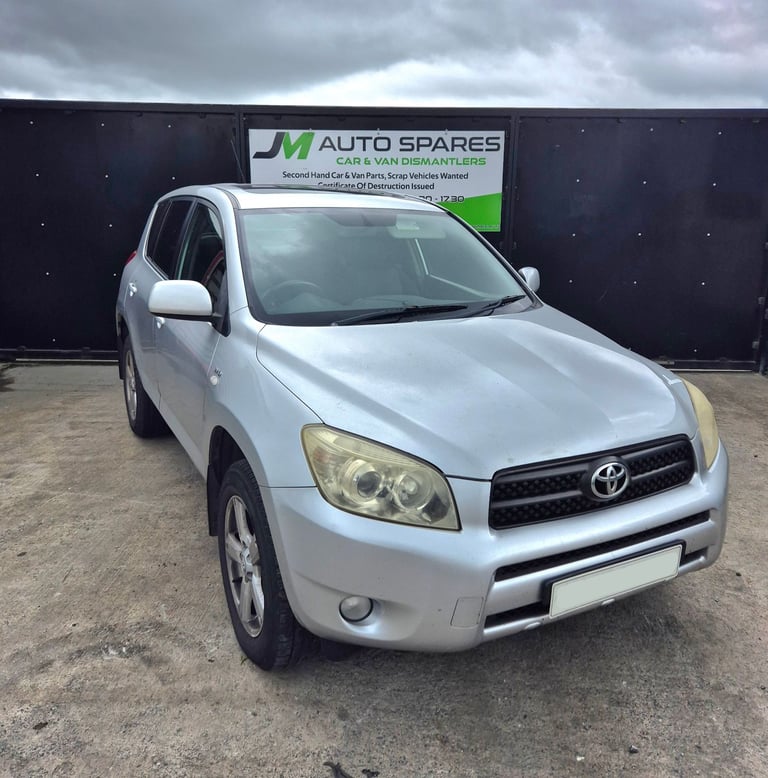 2008 Toyota Rav4 2.2 BREAKING PARTS SPARES ONLY 
